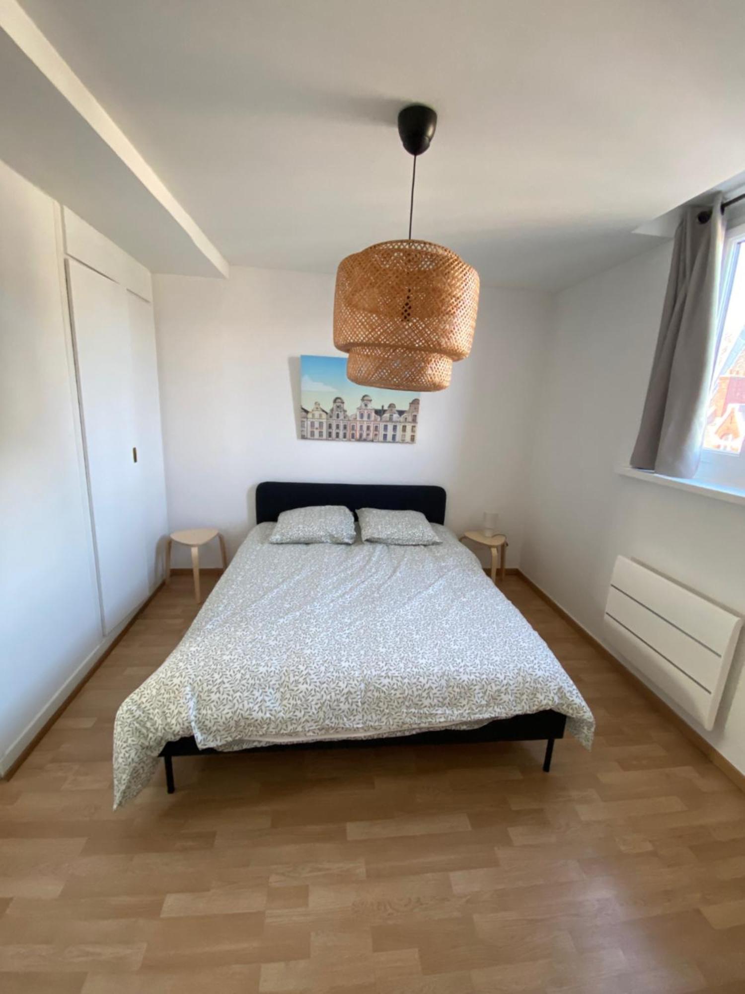Appartement Hyper Centre Ville Arras Esterno foto